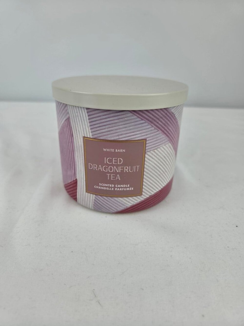 Bath & Body Works White Barn Iced Dragonfruit Tea 3-Wick Candle 14.5 oz NEW